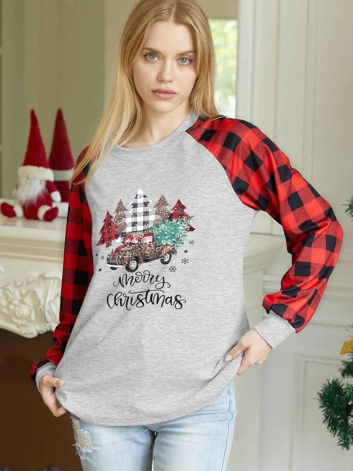 Binshre Merry Christmas Shirts for Women Christmas Tree Sweatshirts Funny Plaid Holiday T Shirt Snowflake Long Sleeve Tops